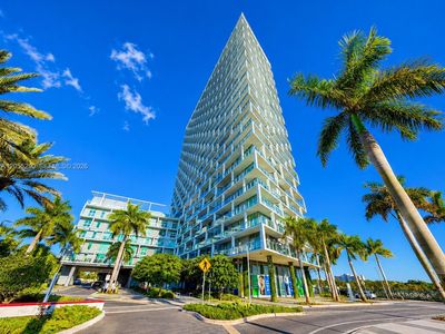 2000 Metropica Way APT 2208
