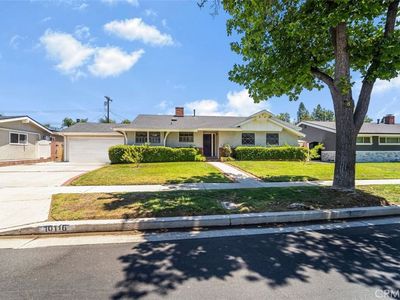 10116 Debra Ave