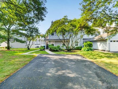 51 Woodmere Dr