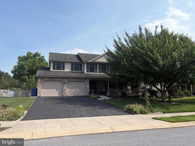 6123 Jennifer Ln