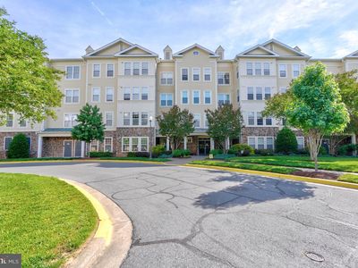 311 High Gables Dr APT 206