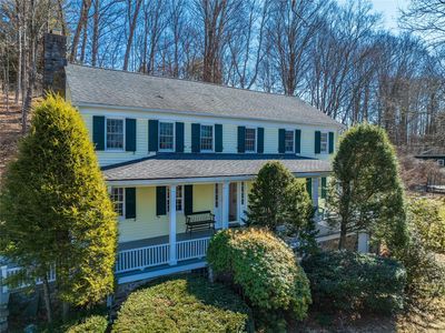 10 Whippoorwill Road