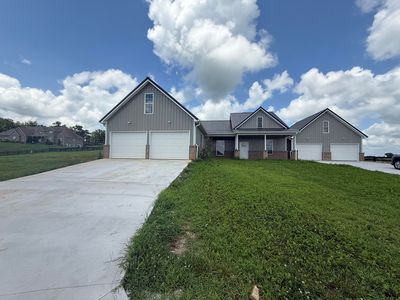 1615 White Rd