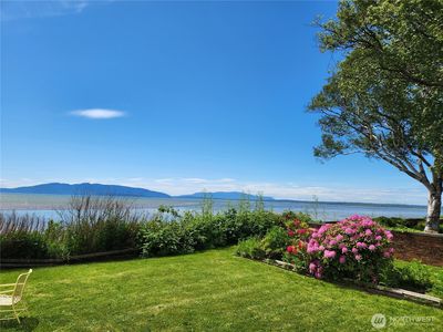 639 Marine Drive