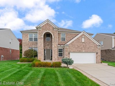 16147 Adelaide Dr