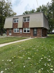 Property at 1501 Hovey Ave, Normal, IL