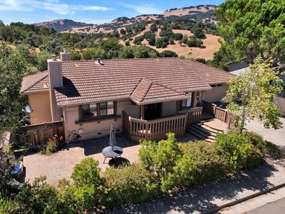68 Rockrose Way