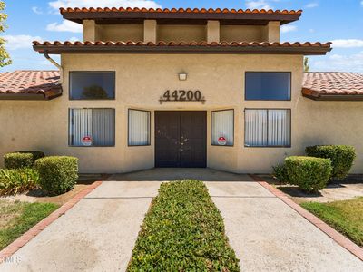 44200 Kingtree Ave Unit 19