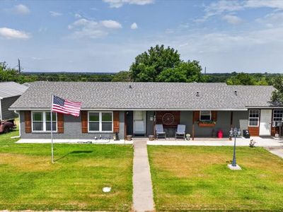 Property at 907 Denver St, Alvord, TX