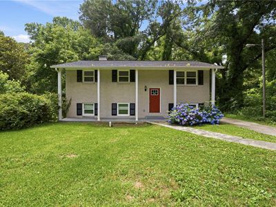 3798 Bakers Ferry Rd SW