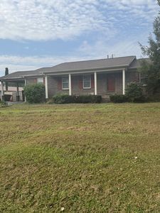 214 River Dr