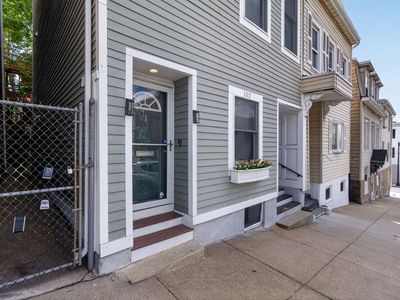 102 Old Harbor St #1