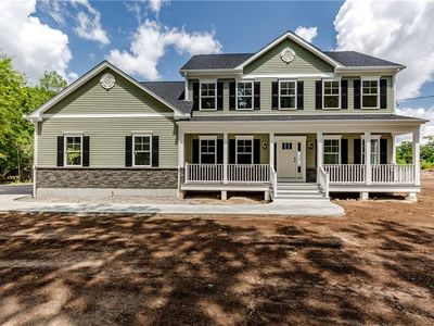 251 Crompton Rd