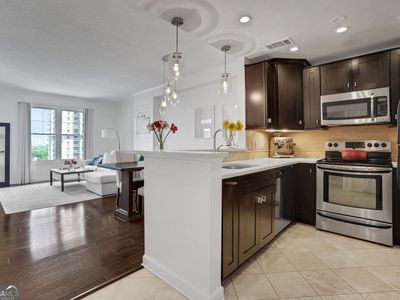 1101 Juniper St NE APT 1012