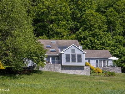 109 Under Mountain Rd