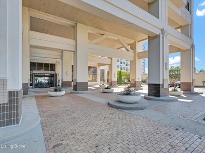 1 Riverpointe Plz APT 701