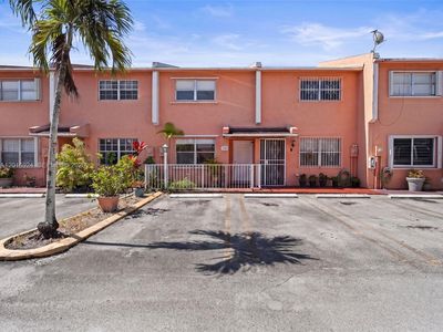 100 SW 110th Ave APT 142