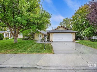 548 Elizabeth Park Dr