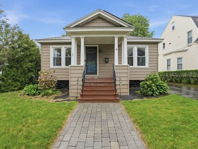 8 Carver St