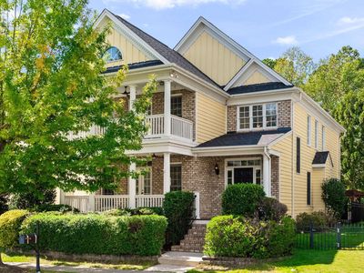 517 Commons Walk Cir