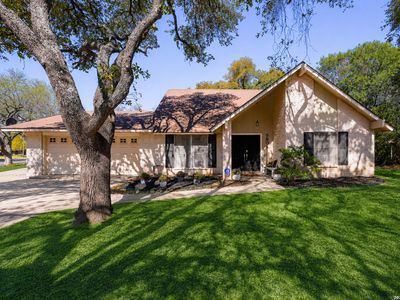 5801 Windvale Drive