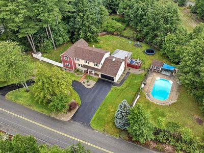 11 Wendover Way