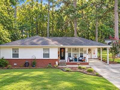 202 Carter Dr