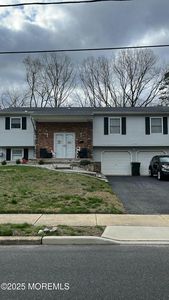 16 Dutch Valley Road