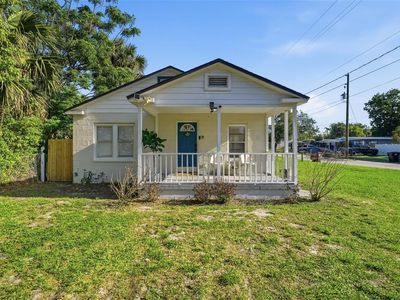 1307 Formosa Ave