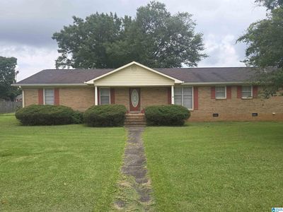 802 Sedgefield Ln