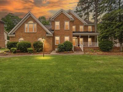 933 Forest Lakes Cir