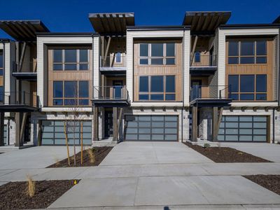 2002 W Pointe Dr #E-3