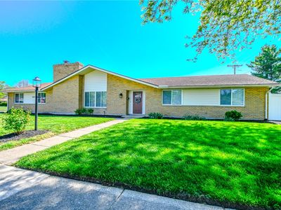 2276 Brookpark Dr