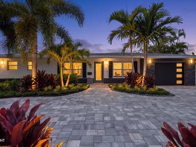 765 Lagoon Drive