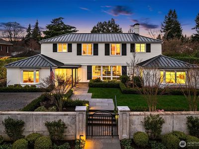 1403 Shenandoah Drive E