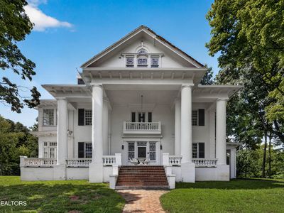 412 S Main St