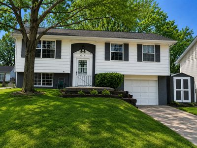 Property at 6710 Kelburn Ln NE, Cedar Rapids, IA