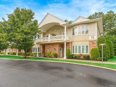 30 Sarah Court