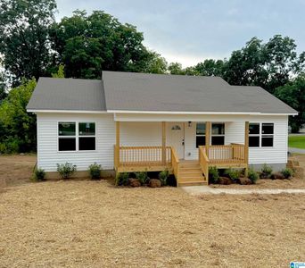 Property at 1294 Vivian St, Leeds, AL