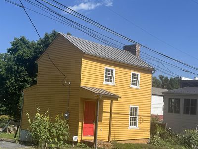 9 N Jefferson St