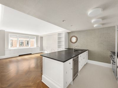 530 Park Ave APT 5J
