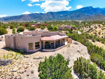 10 Pinon Ridge Dr