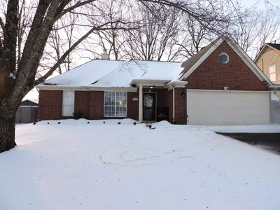 195 Oakland Hills Dr