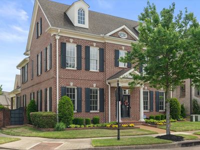 1862 Old Towne Ln