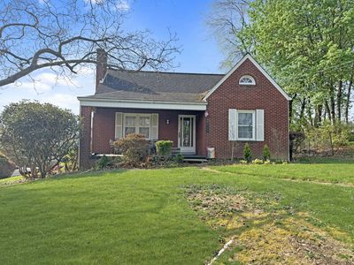 3006 Roosevelt Ave