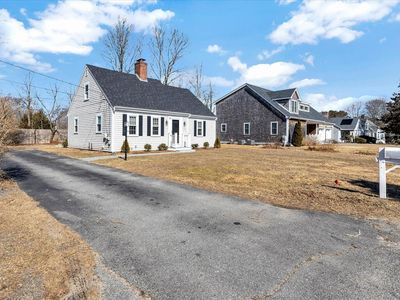 2 Squibnockett Drive