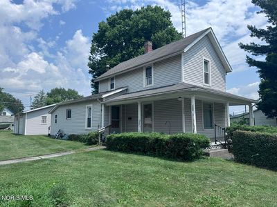 224 Robinson Ave