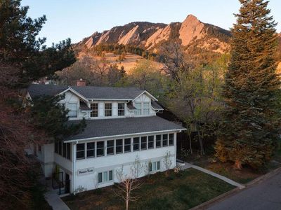 110 Chautauqua Park