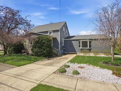421 S East St