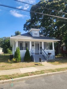 123 E Revere Ave